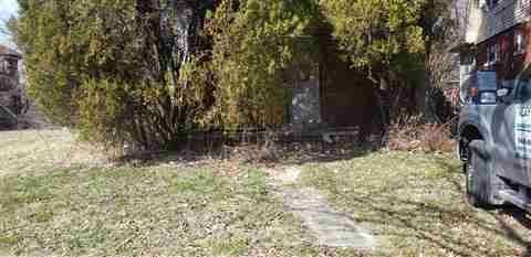 370010355 - Copy.jpg